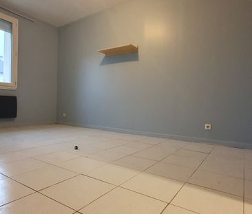 Location Appartement 2 pièces 43m² VAUJOURS 93410 - Photo 2