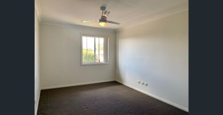 A premium duplex home - Photo 3