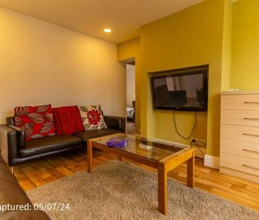 7, Lang Avenue - Photo 2