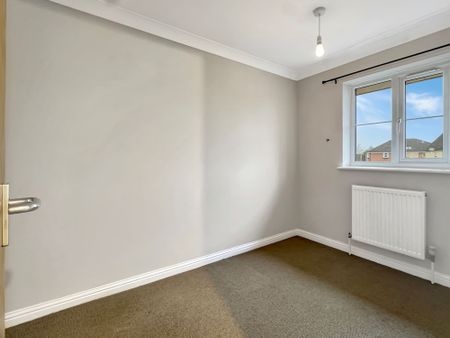 De Brink-On-The-Green, Martlesham Heath, IP5 - Photo 3