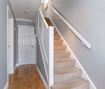 Merriden Road, Macclesfield, Cheshire, SK10 - Photo 2