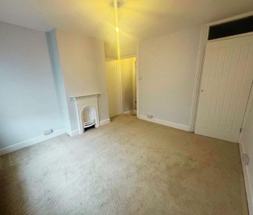2 bedroom house to rent - Photo 2