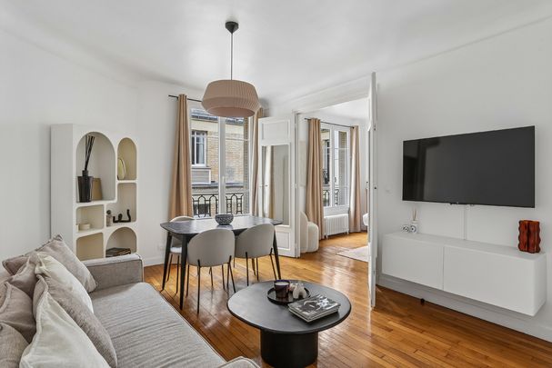 Location Appartement 2 pièces 37m² PARIS 16 75116 - Photo 1