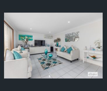 Spacious, Stylish & Exceptionally Versatile Family Living - Photo 2