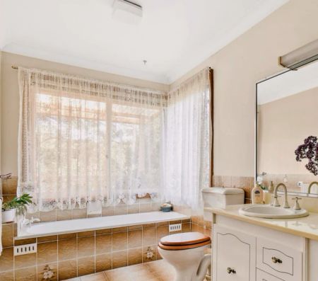 house near Knight Place, Sydney - Photo 5