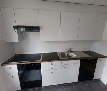 CHARMANTE 3.5 Zimmer-Wohnung an ruhiger Lage - Photo 1