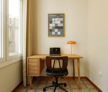 Carrer de Gombau, Barcelona, Catalonia 08003 - Photo 3