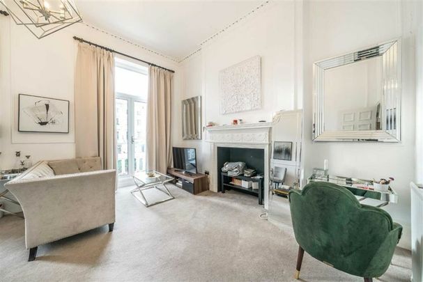 Ovington Square - Photo 1