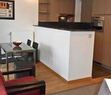 Appartement te huur in Oudergem voor € 1.000 met 1 slaapkamer - Photo 4