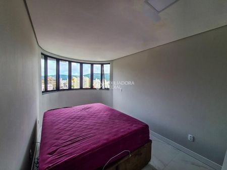 Casa com 3 quartos e 258m² para alugar em Carvoeira, Florianópolis. - Foto 5