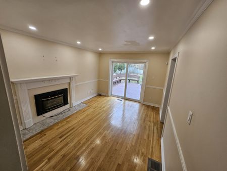 For Lease - 730 Sheppard Avenue Unit# Main, Pickering, Ontario - Photo 4