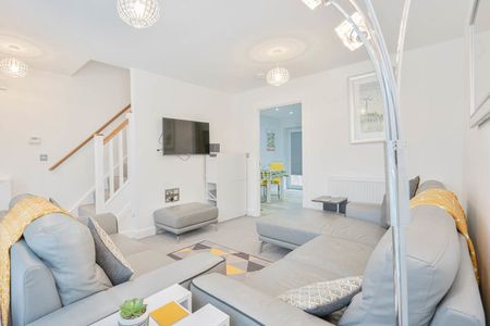 Mayflower Drive - Photo 3