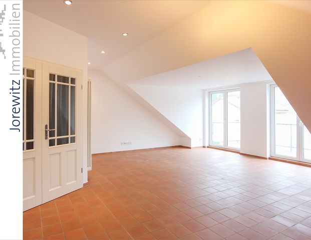 Sieker Schweiz: Moderne und frisch gestrichene 3 Zimmer-Wohnung mit Balkon in Waldrandlage - Foto 1