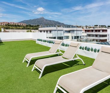 Middle Floor Apartment in Nueva Andalucía - Foto 1