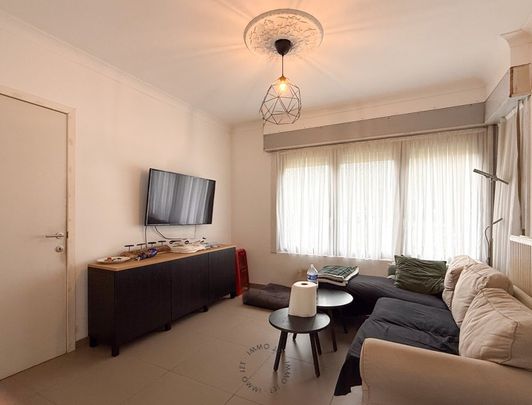 Gezellige gezinswoning met drie slaapkamers in Sint-Niklaas - Photo 1