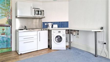 1 bedroom flat to rent - Photo 4