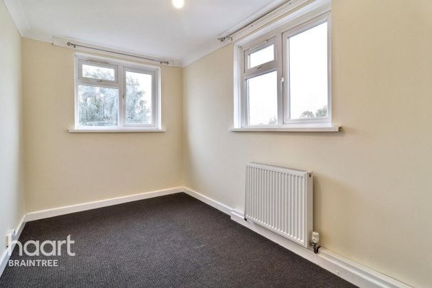 3 bedroom apartment to rent - Photo 1