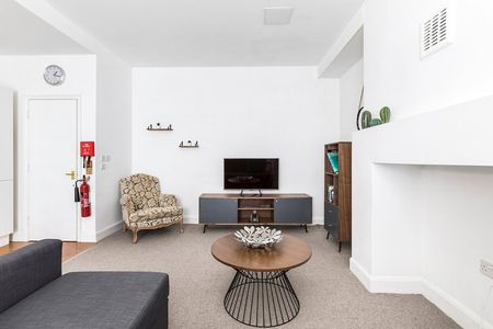 Nevern Road - Photo 3