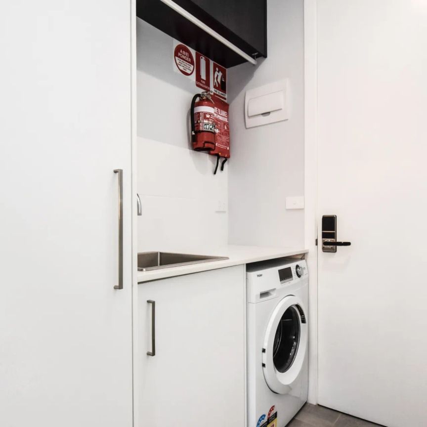 Low Maintenance Fully Furnished - Photo 1