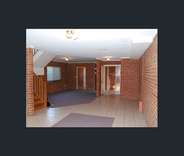 THEY DONT COME THIS SIZE ANYMORE! THREE BEDROOM TOWNHOUSE - Photo 4