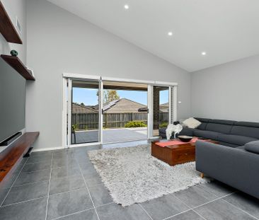 Immaculate Family Home in a Prime Location - Photo 1