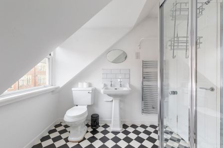 Studio Flat, College Road, BN2 - Photo 2