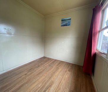 Updated 2-Bedroom + Study Unit in Central Dandenong - Photo 6