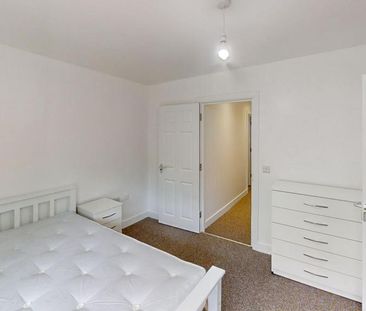 1 bedroom in a house share to rent - Photo 6