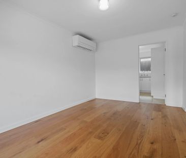 Fully Renovated 1 Bedroom - Photo 1