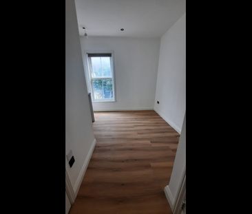 Studio Flat, Harrow Road, W10 - Photo 3