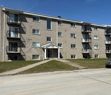 3-1/2 à louer Fleurimont à proximité CHUS et Cegep - Photo 1