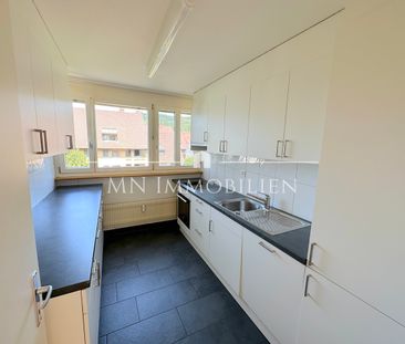 Wunderschöne und helle 4.5 Zimmer-Dachwohnung im Herzen von Arlesheim - Foto 3