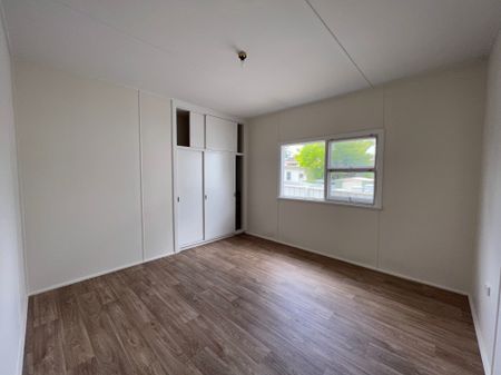 Cosy Beachside Living - Photo 3