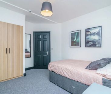 To Rent Louise Street, **Available From August 2025 - 6 Bedrooms**,... - Photo 1