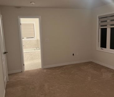 For Lease - 3007 Sierra Drive Unit# Main, Orillia, Ontario - Photo 4