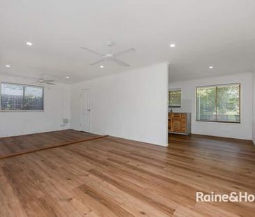 Newly Updated 4-Bedroom Residence - Photo 2