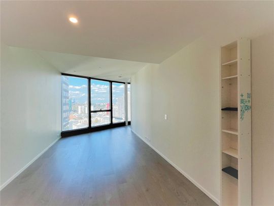 1612/70 Southbank Boulevard - Photo 1