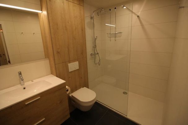 Appartement te huur - Foto 1