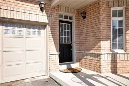 Detached Home For Lease | W9237504 - Photo 2