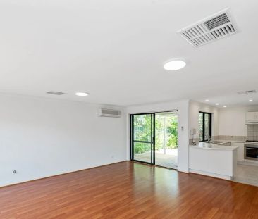 Freshly Painted Villa in Perfect Location - Photo 3