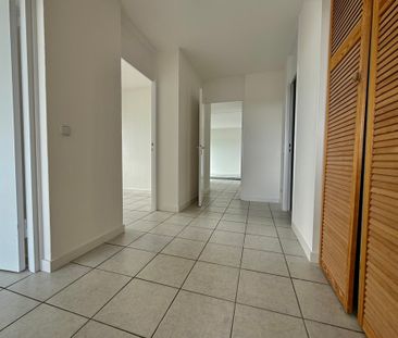 4 Zi.-Wohnung mit sensationellem Panoramablick bis in den Taunus. F... - Foto 6