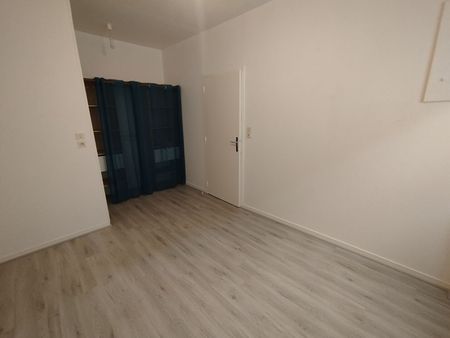 Location Appartement 2 pièces 53m² - Photo 3