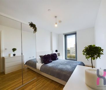 2 bedroom flat to rent - Photo 5