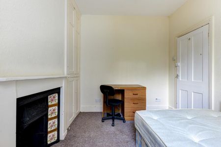 5 bedroom house to rent - Photo 2