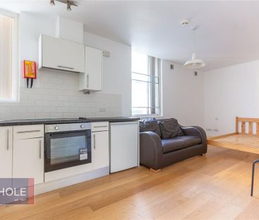 Studio to rent - Photo 6