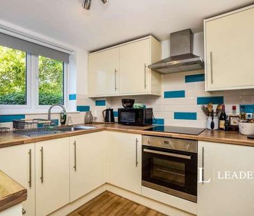 Stonebridge Place, Horsham, RH12 - Photo 5