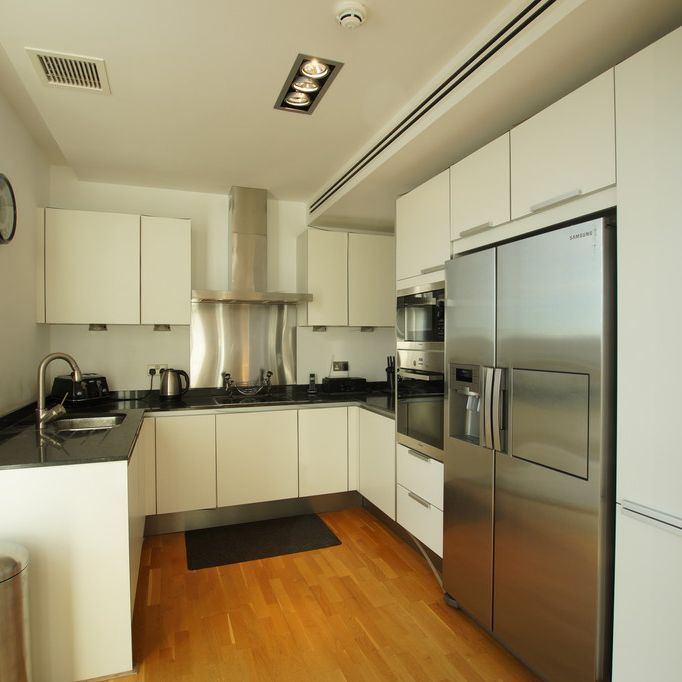 2 bedroom Penthouse to let - Photo 1