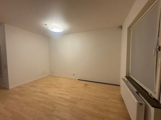 Trunstavägen, Knivsta - Photo 1