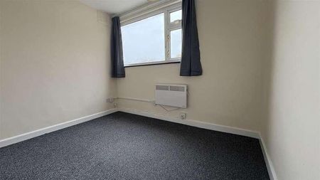 Overdale Road, Coventry, CV5 - Photo 2