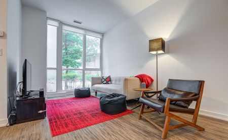 For Lease - 36 Bruyeres Mews Unit# TH06, Toronto, Ontario - Photo 4